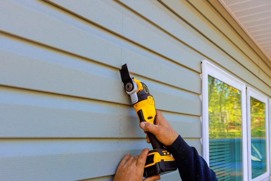 How to Replace Vinyl Siding Marshfield, MO